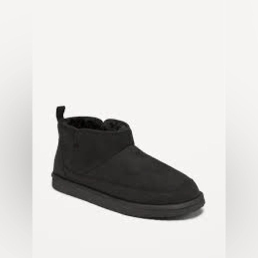 Old Navy Women's Black Faux Fur-Lined Booties
